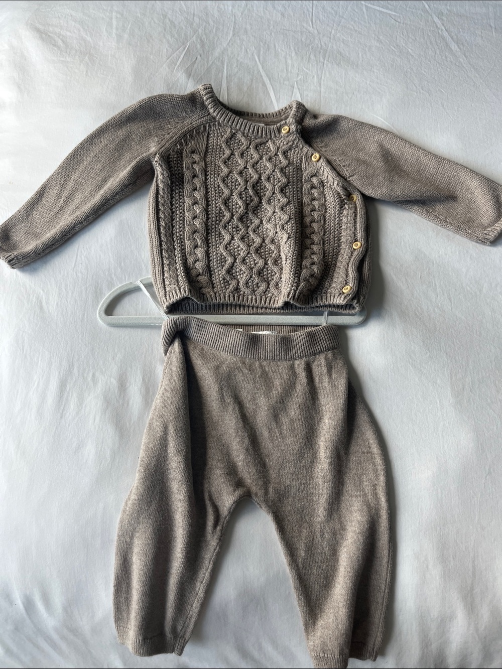 H&M Taupe Knit Cable Sweater Set